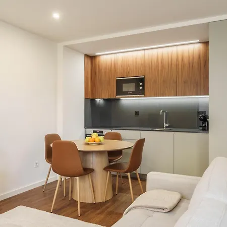 196 Andrade Corvo Heritage By Minho's Guest Апартаменты *